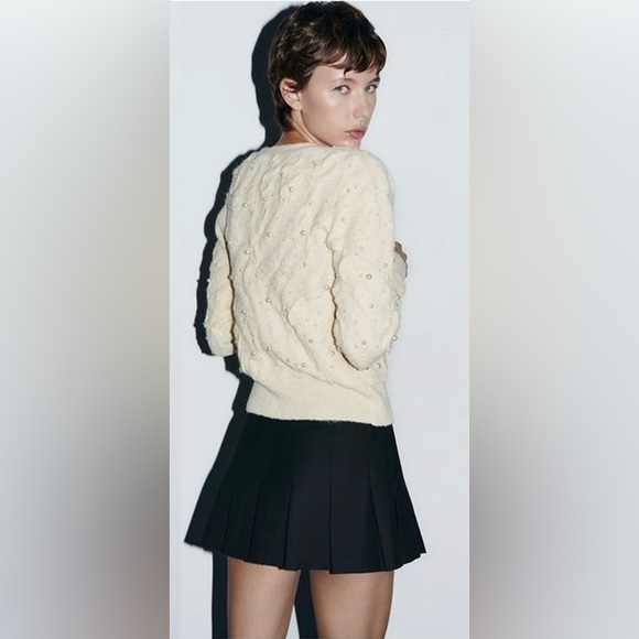 ZARA BLOGGERS’ FAVORITE PEARL TEXTURED KNIT CARDIGAN - Picture 7 of 12